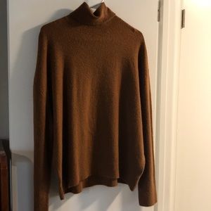 Carly Jean Los Angeles Turtleneck